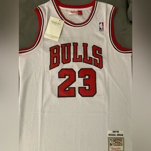 Chicago Bulls White Jersey